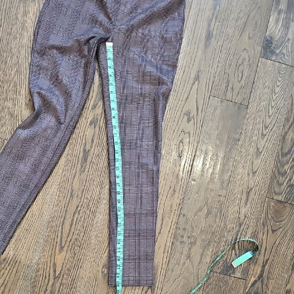 Dalia Checkered Pants in Gray and Pink - Picture 5 of 6